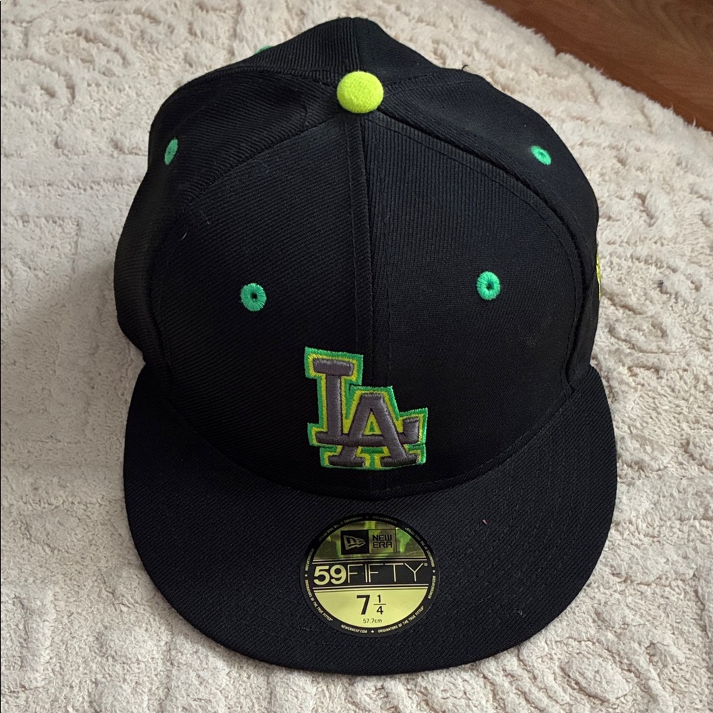NWT New Era Black Cap with Neon Green & Yellow Accents Size 7 1/4
